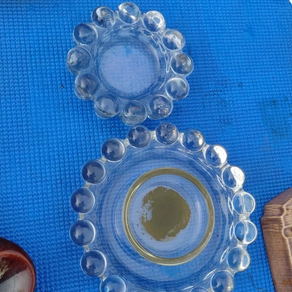 Ashtray Lot - Picture 3 of 4